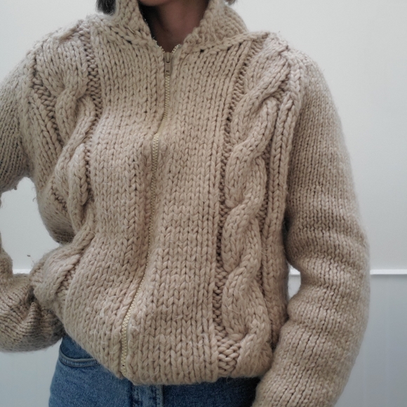 VINTAGE Chunky Handmade Knit Zip-Up Sweater - Picture 9 of 11